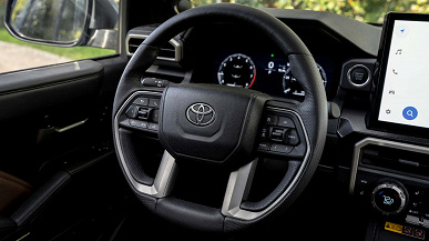 Первый по-настоящему новый за 15 лет. Представлен Toyota 4Runner 2025, на этот раз — без 4,0-литрового мотора V6, но с 8-ступенчатым автоматом